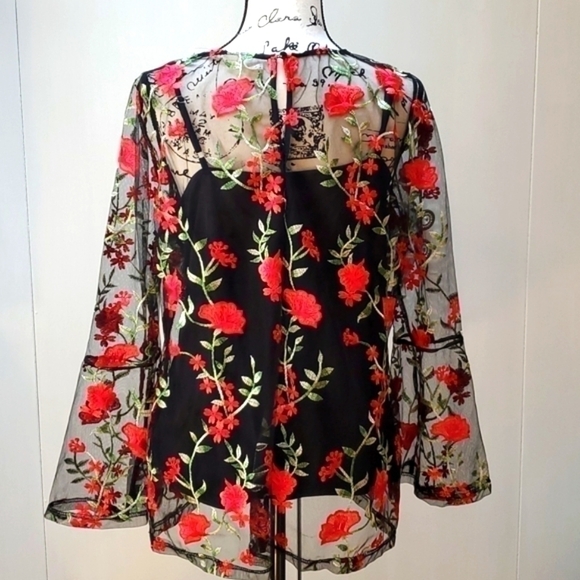 Black & Red Floral Top Cami w/Semi sheer over lay New!!! Sz.Xl - Picture 3 of 3
